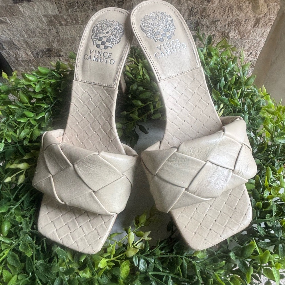 Vince Camuto Cream Woven Slide Sandals